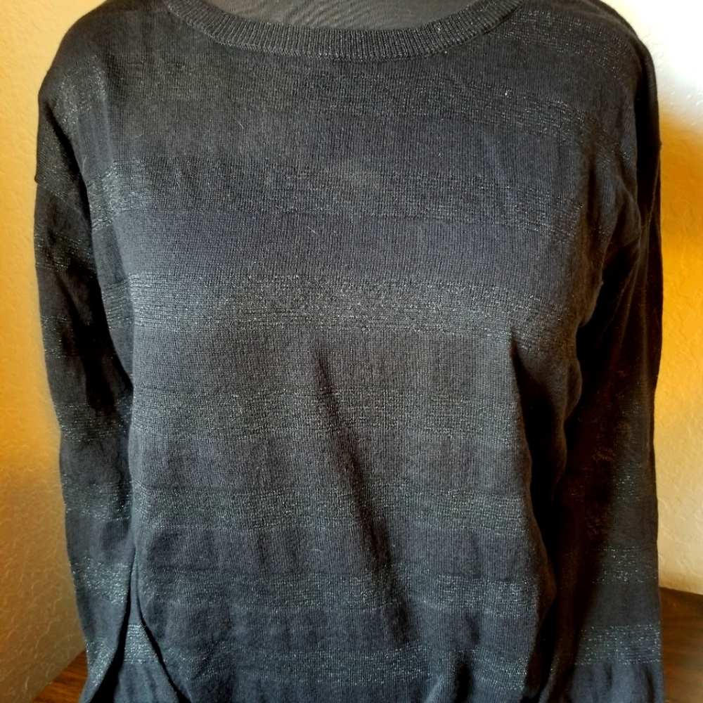 Long sleeve black striped sweater